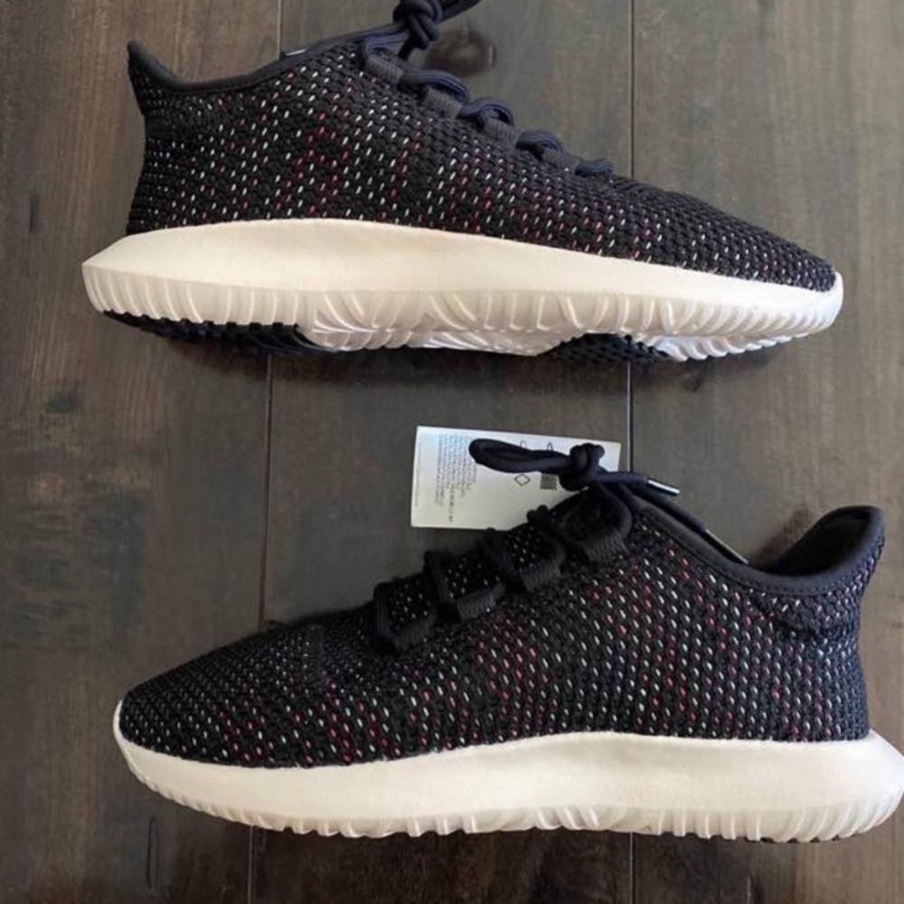 Women’s Tubular Shadow CK